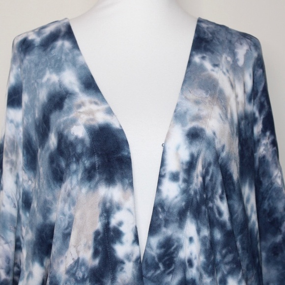 Young Fabulous & Broke Blue Tie Dye Kimono Top Med - Picture 4 of 12